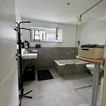 Moderne 100 M2 Mit Buero Und Terrasse