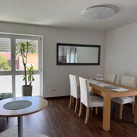Moderne 100 M2 Mit Buero Und Terrasse * Мюльдорф