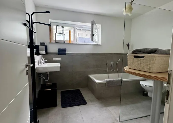 Moderne 100 M2 Mit Buero Und Terrasse